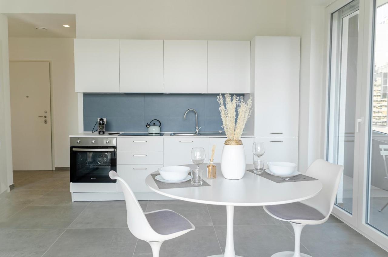 Apulialux - Exclusive And Modern City View, Private Parking Bari Exterior foto
